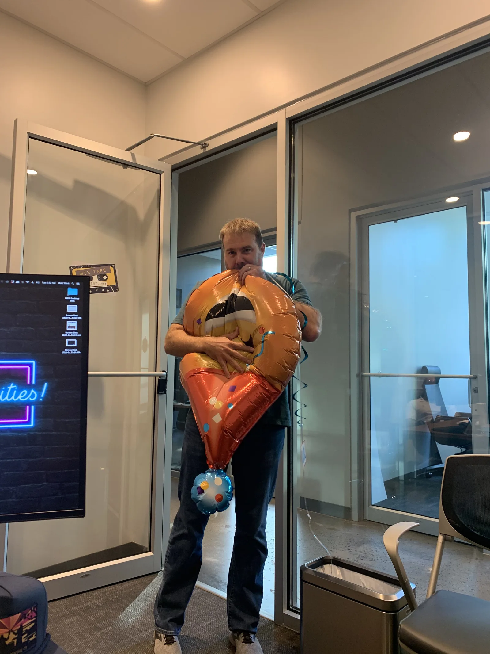 Bear sighting: Helium bear