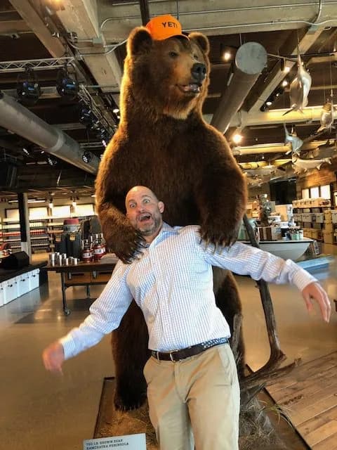 Bear sighting: Hungry Bear