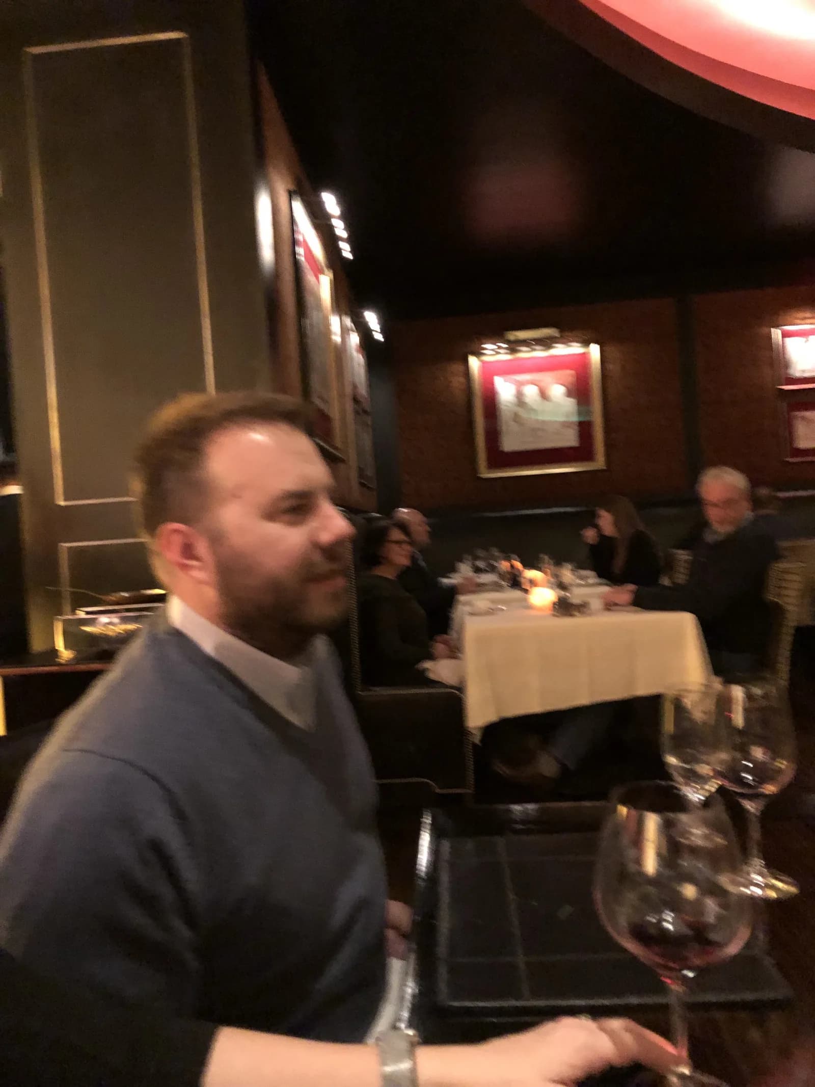 Bear sighting: Ordering desert