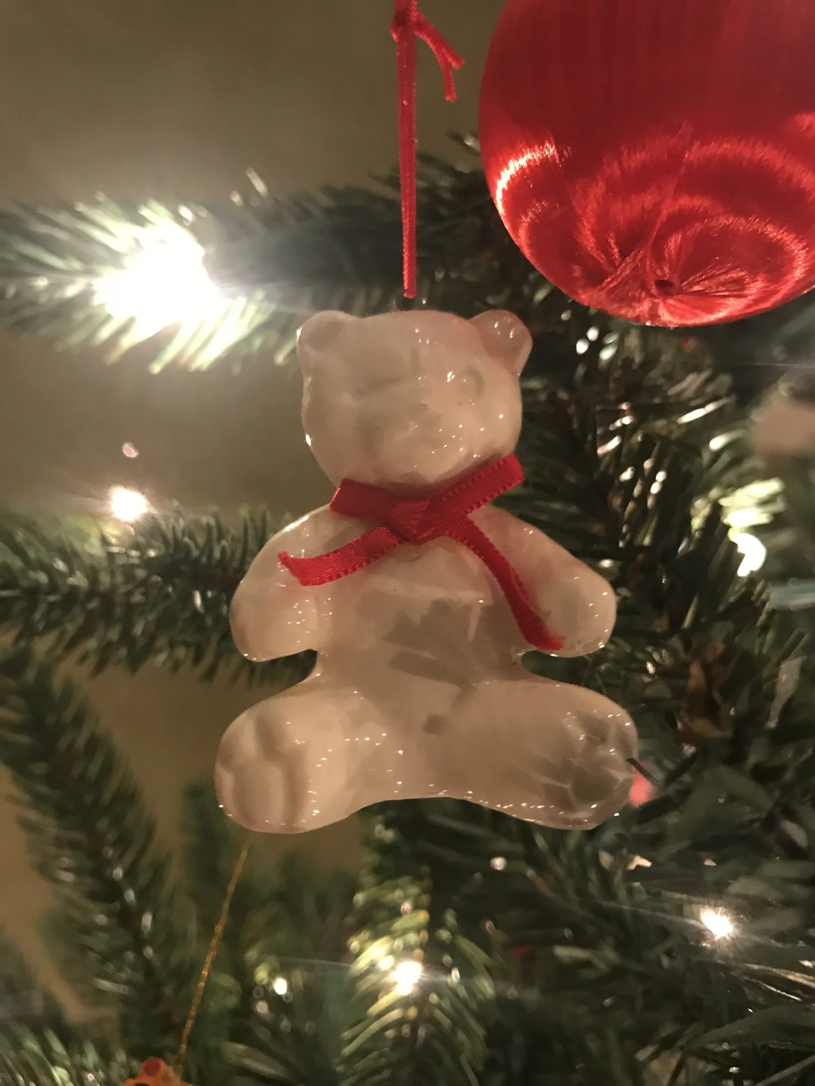 Bear sighting: Porcelain bear