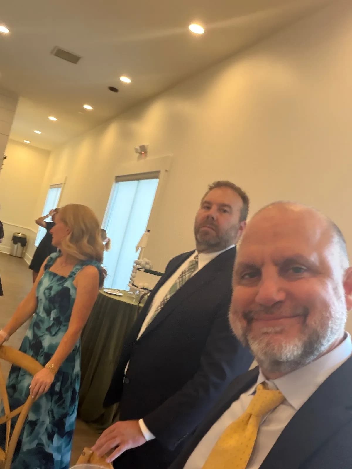 Bear sighting: Wedding bear - pre Buffett